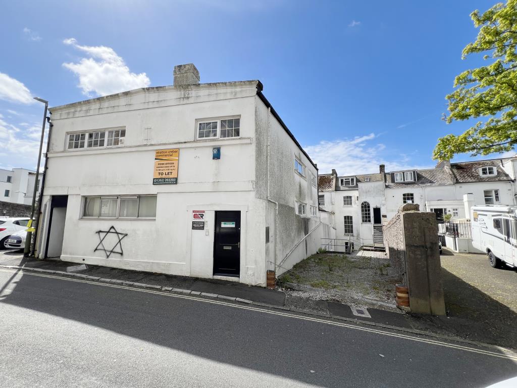Lot: 67 - SUBSTANTIAL RESIDENTIAL DEVELOPMENT WITH OUTSTANDING VIEWS PLANNING FOR TWELVE APARTMENTS - Rear of 48-50 The Terrace this is 5 Montpellier Rd and parking
